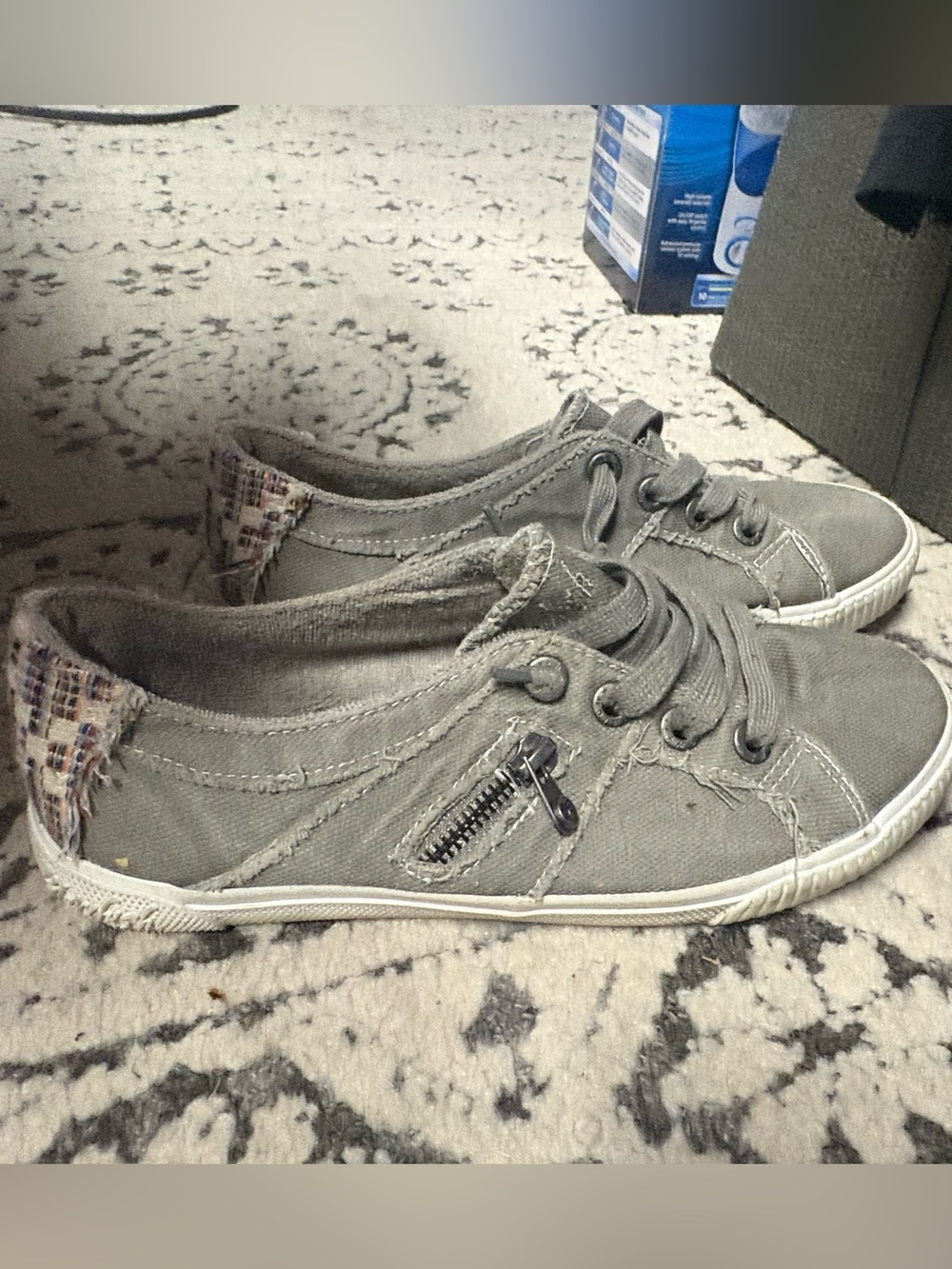Women's Casual Slip-On Canvas Sneakers with Side Zipper - Gray